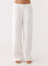 Emilia Pant - White