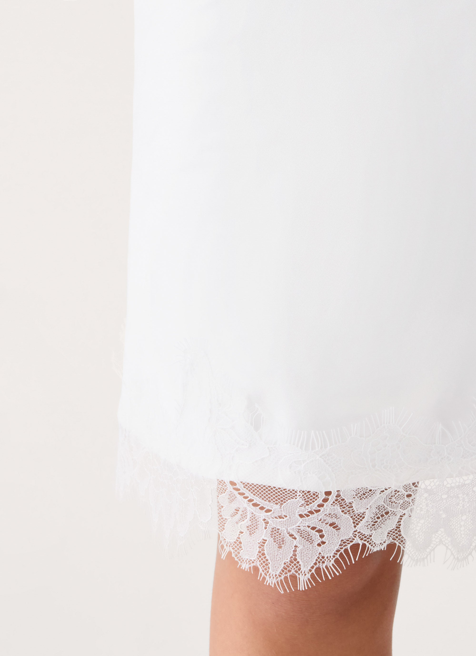 Argelia Lace Trim Satin Midi Skirt - White