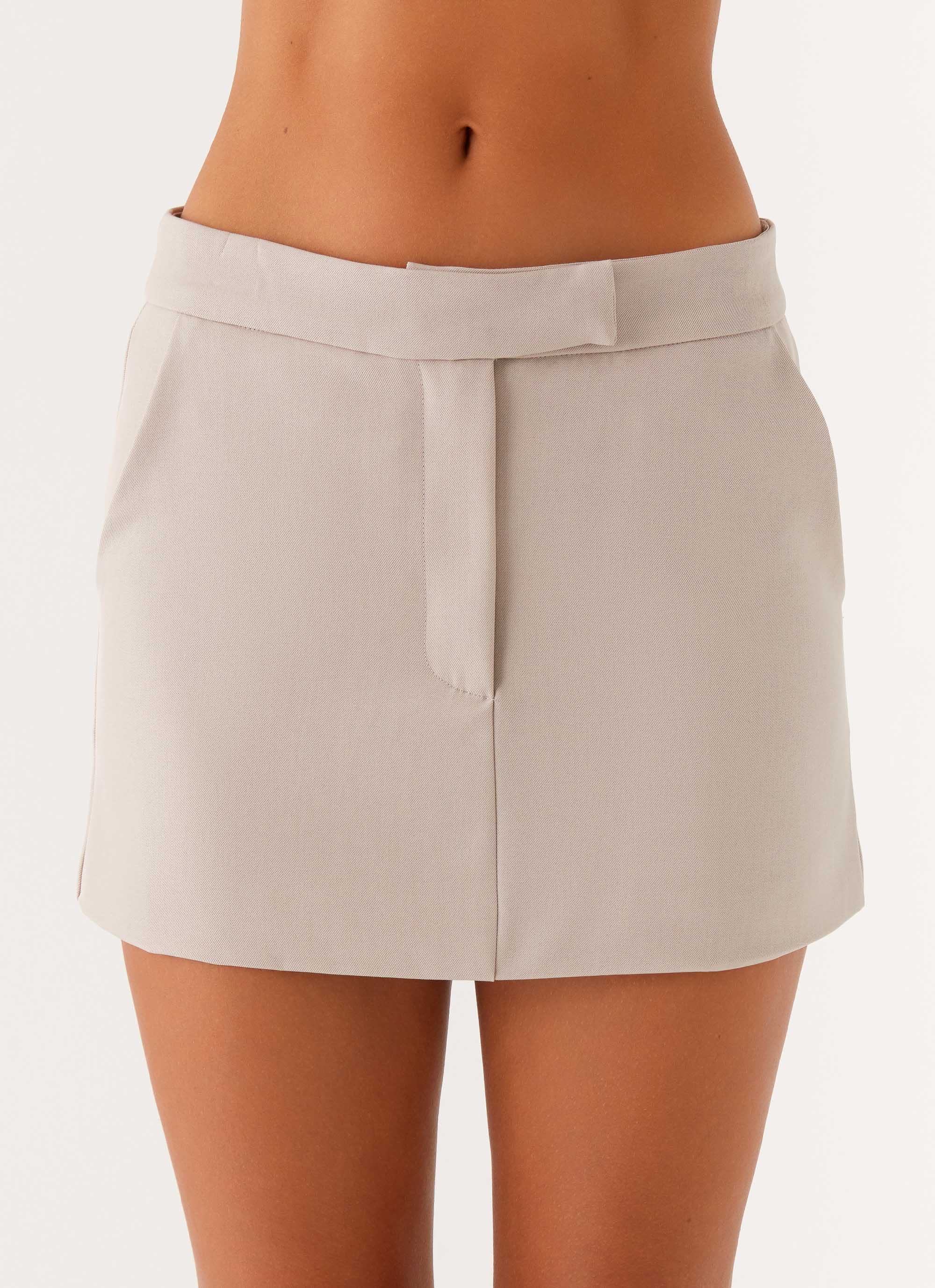 Vogue Low Rise Mini Skirt - Pebble