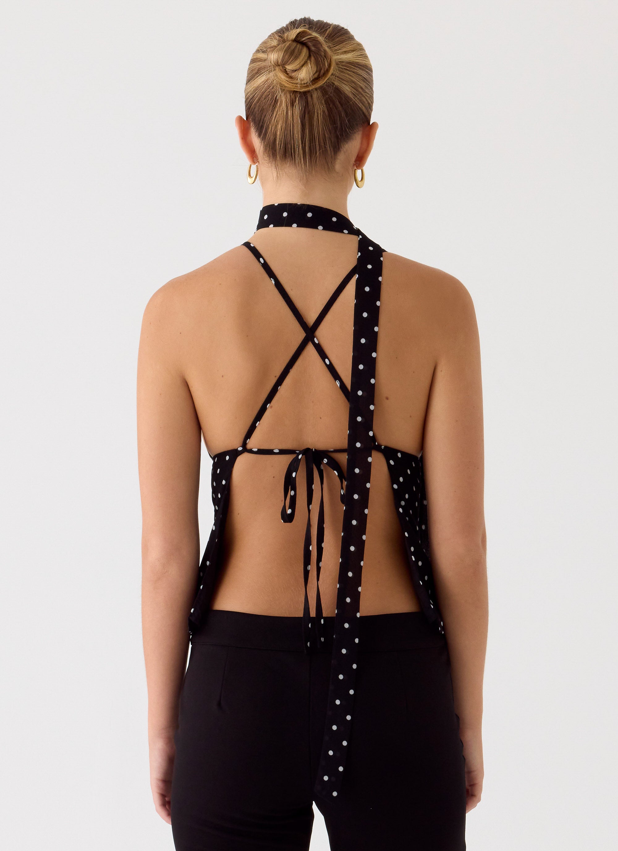 Quiero Backless Top - Black Polkadot